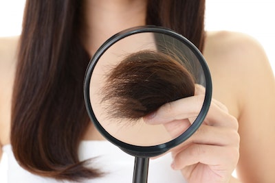 うねり、クセ、パサつき、枝毛に切れ毛……髪のダメージの原因は？